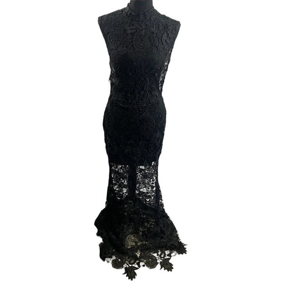 Dresses & Skirts - Women's Black Super Long Dress